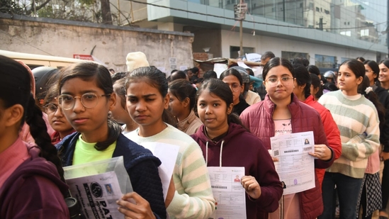 Want to register for JEE Mains 2025 Session 2? Registration ends in two days at jeemain.nta.nic.in, direct link here | Competitive Exams