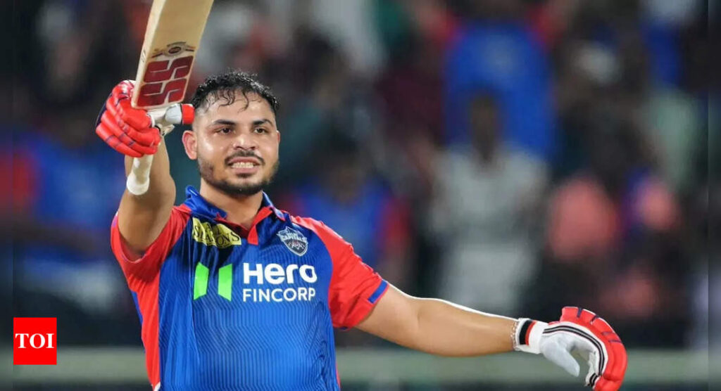 Ashutosh Sharma played Delhi Capitals vs LSG match with ‘cut on finger’ – WATCH | Cricket News