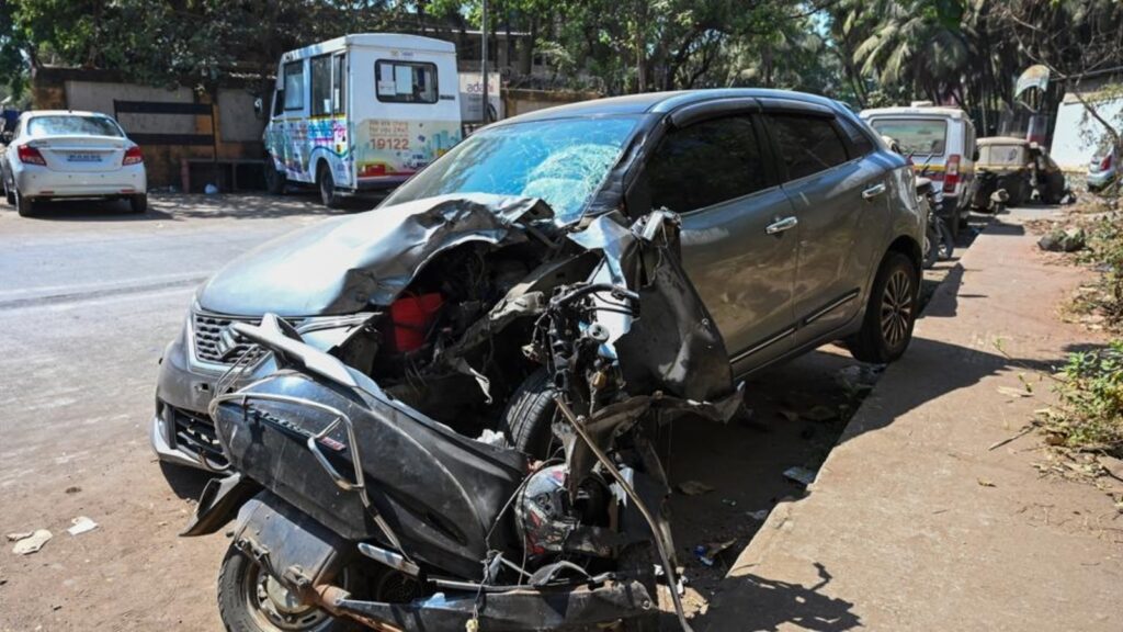 2 killed after speeding car collides with scooter | Mumbai news