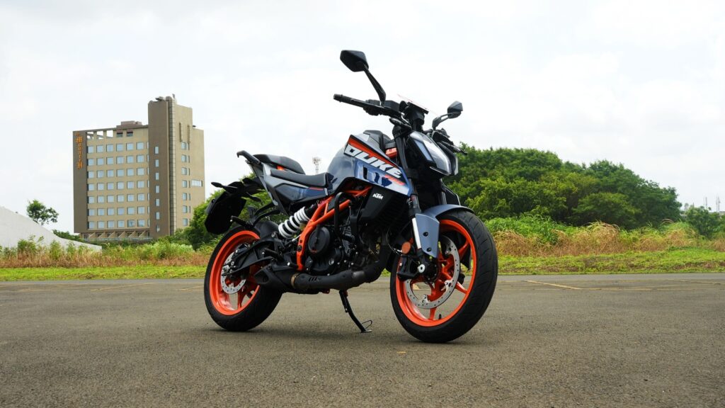 2025 KTM 390 Duke expected to launch soon. Here’s what to expect