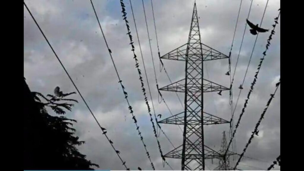 400 KV lines face under-voltage risk, leading to half-hour power cuts in rural areas 