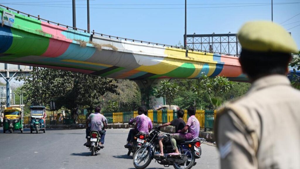 5,267 traffic fines issued in Gautam Budh Nagar during Holi; 7 held for assault