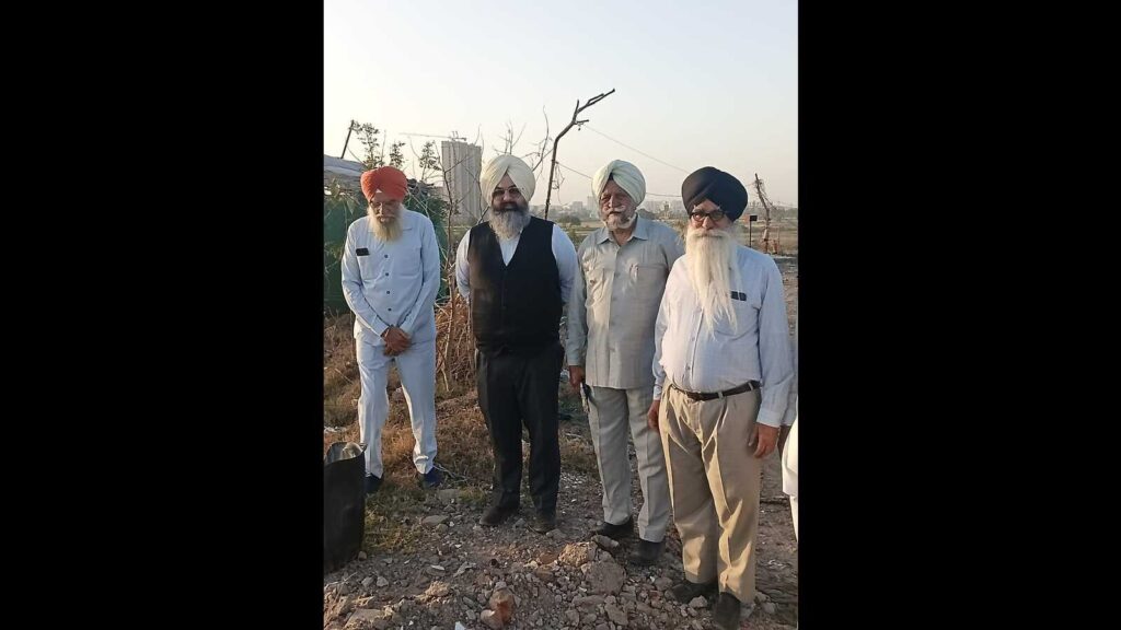 Amid fire hazard concerns,local commissioner inspects Mohali dumping ground