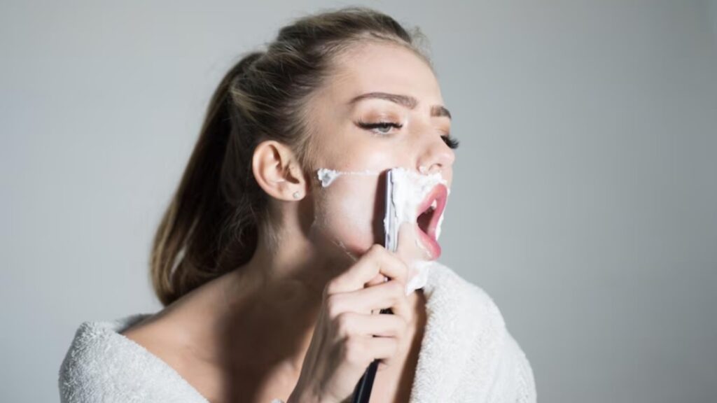Are you a woman who wants to shave her face for clear and smooth skin? Dermatologist shares 6 shaving tips to follow | Health