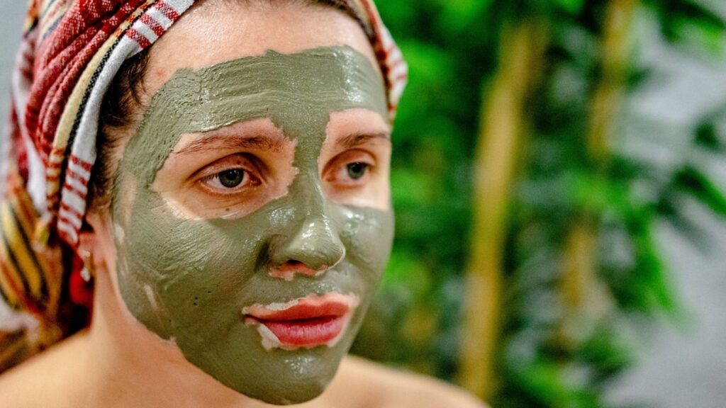 Ayurveda for dry skin: Add this Ayurvedic diet plan, daily moisturising ritual and right oils to your skincare routine | Health