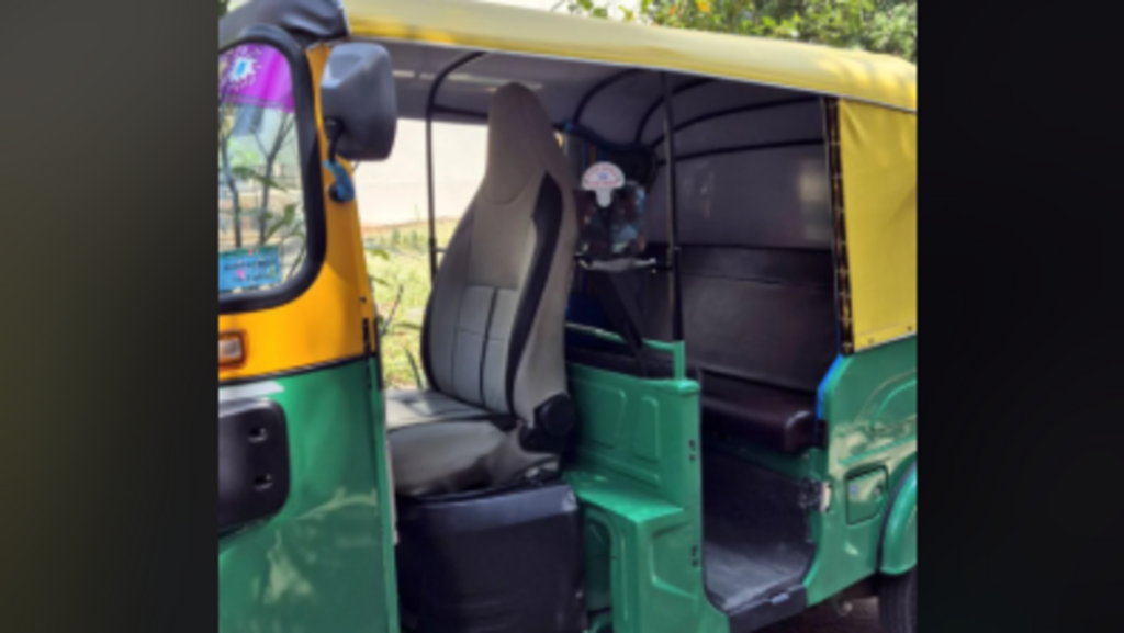 Bengaluru auto rickshaw driver swaps stiff regular seat for stylish comfy chair: ‘Gamer hoga’ | Trending