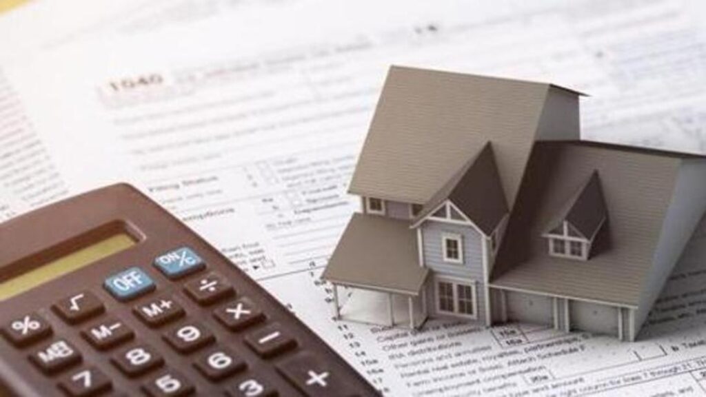Bengaluru civic body cracks down on 1.73 lakh chronic property tax defaulters owing ₹390 crore, vows strict action | Bengaluru