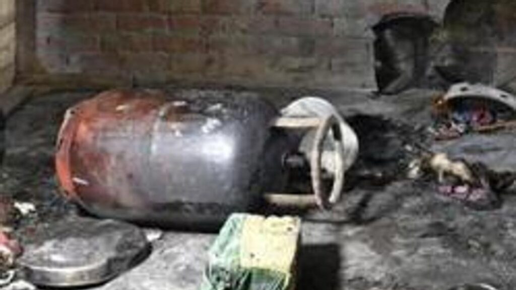 Bengaluru couple injured in LPG explosion at Fraser Town apartment: Report | Bengaluru