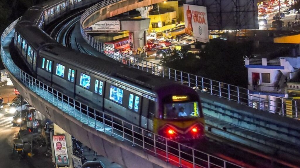 Bengaluru woman ‘discovers’ Namma Metro, blown away by 15-minute ride, internet reacts | Bengaluru