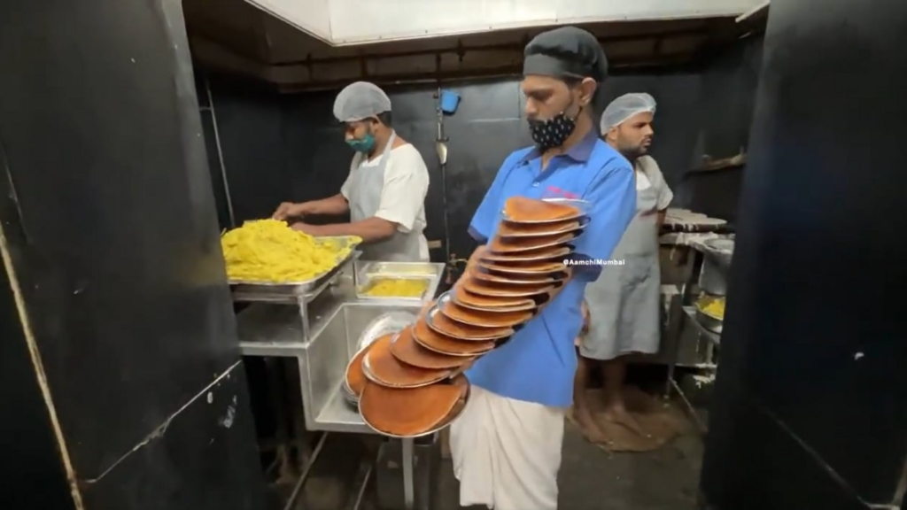 Bengaluru’s iconic Vidyarthi Bhavan now lets you reserve your spot and skip the wait | Bengaluru