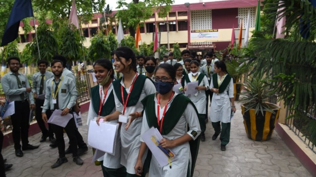 CBSE Class 12 Hindi Exam 2025 tomorrow: Sample question papers and marking scheme here