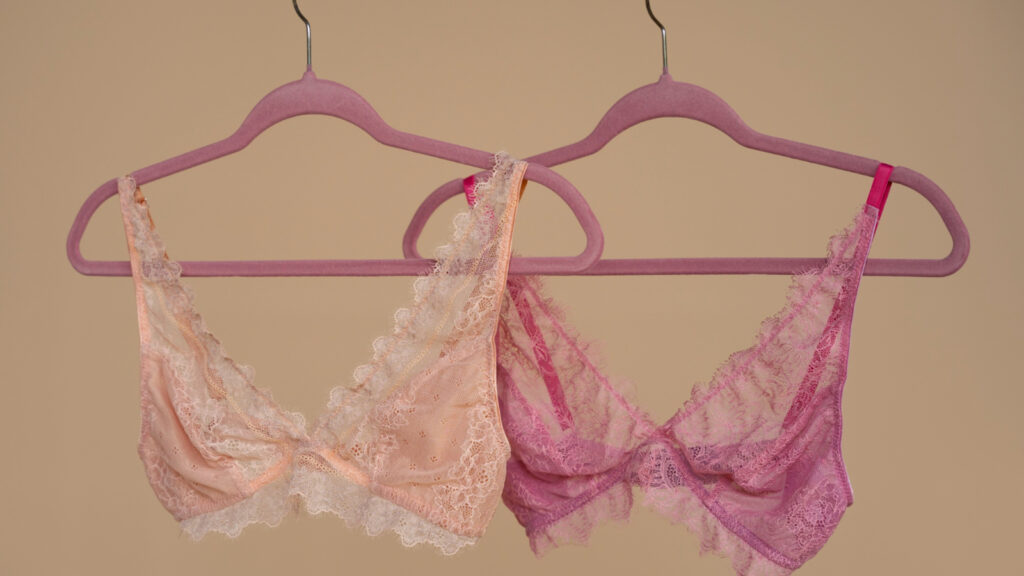 Can wearing underwire bra cause breast cancer? Doctors bust 11 most dangerous breast cancer myths | Health