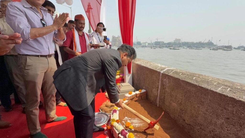 Colaba residents request stay against proposed jetty between Gateway of India and Radio Club | Mumbai news