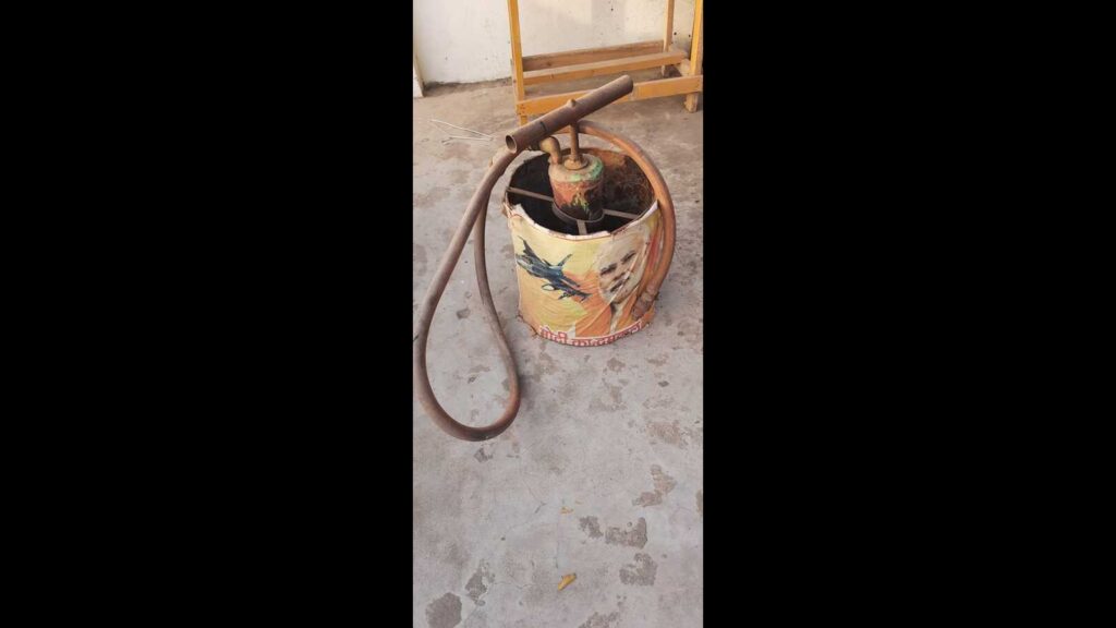 Daraganj residents to wage war with colours at ‘Damkal Yudh’