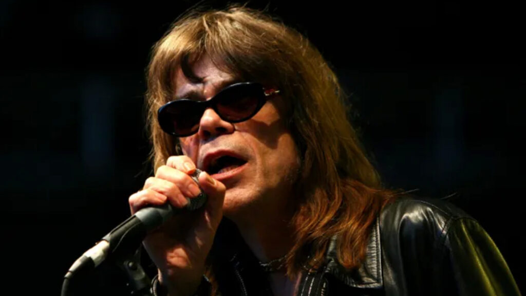 David Johansen, New York Dolls frontman, dies at 75 after battling stage 4 Cancer