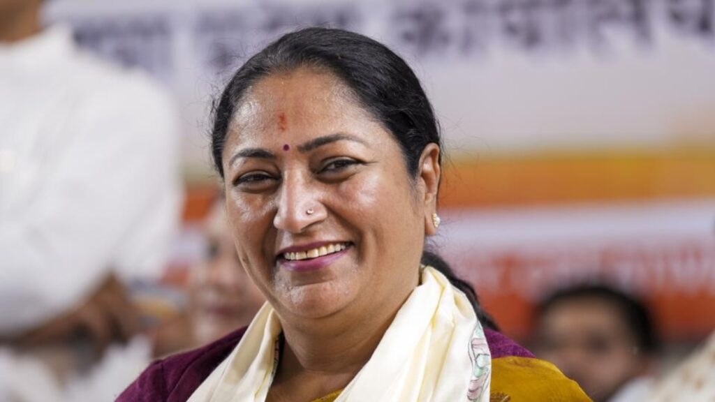 Delhi CM Rekha Gupta pushes for advancement in state’s education system, holds discussions with professionals | Education