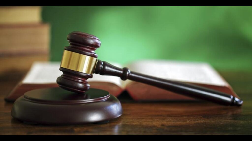 Delhi HC calls total ban on students using mobile phones in schools unworkable | Latest News India