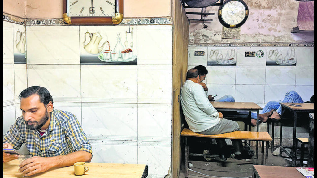 Delhiwale: Chaikhana chronicles | Latest News Delhi