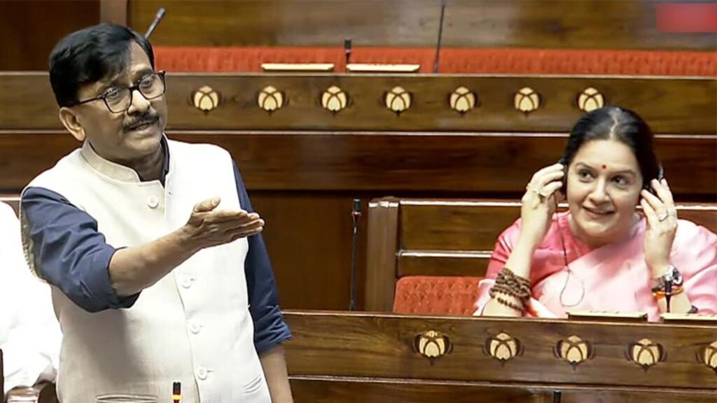 Devendra Fadnavis rebuts Raut’s claim on PM Modi, says there was no discussion | Mumbai news