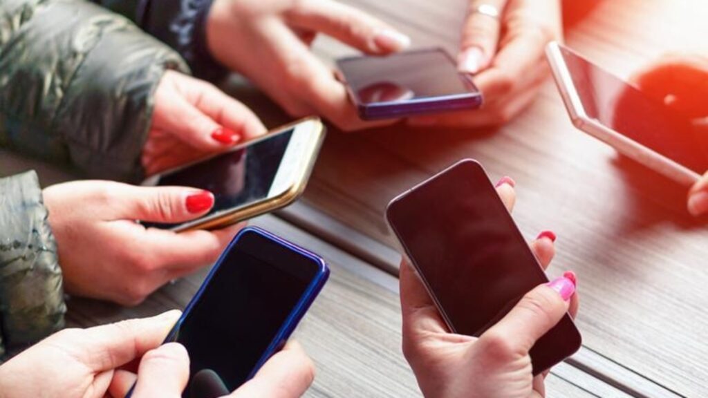 Digital technology: Bridging gender gaps in access to labour markets