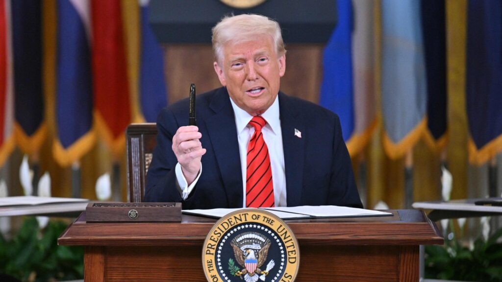 Donald Trump signs executive order to eliminate Education Department