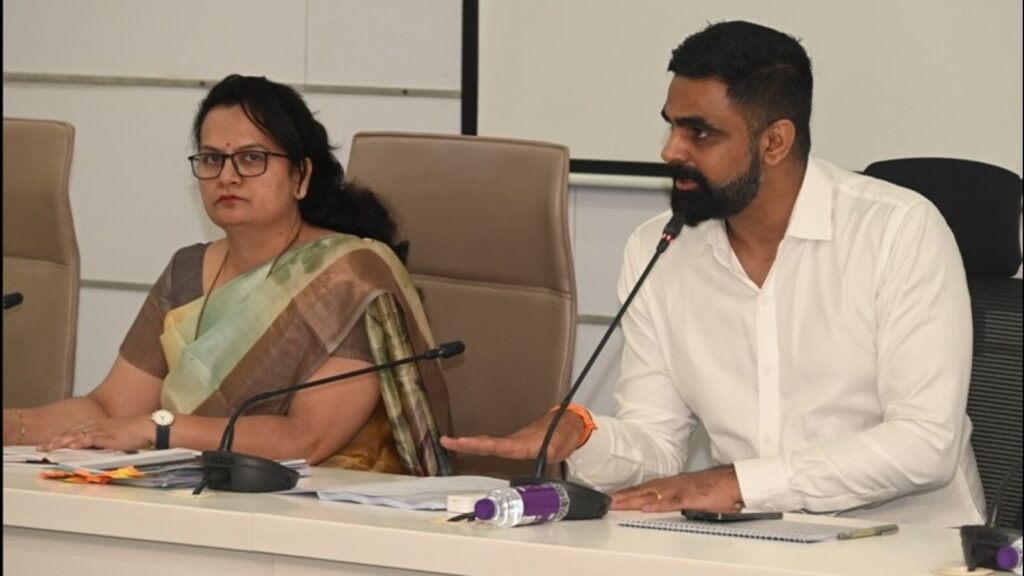 Electoral rolls to be updated for accuracy: District collector