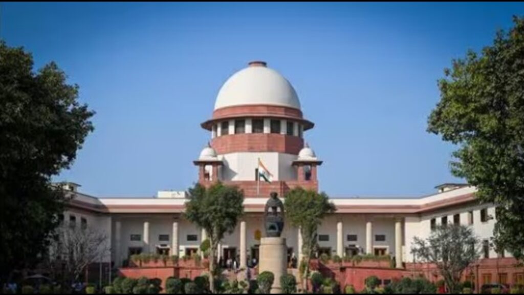 Excess fee refund case: SC forms panel to examine financial status of U.P. pvt schools | Latest News Delhi