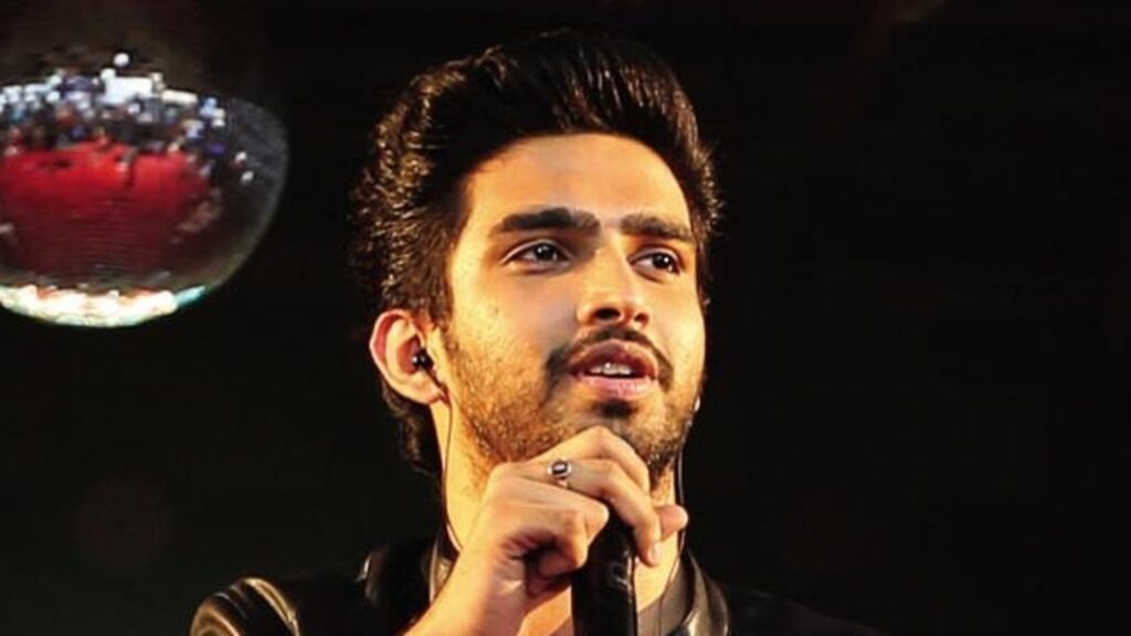 Fans back Amaal Mallik after he cuts ties with parents citing emotional abuse: ‘Younger child will always be favourite’