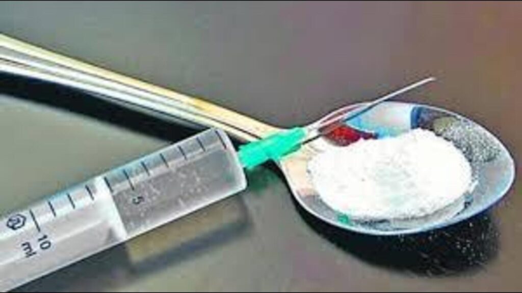 Four held with 106 gm heroin in Kharar