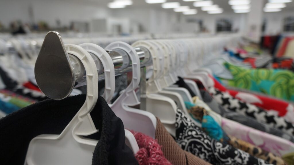 From thrift to trend: How resale fashion is taking over global wardrobes | Fashion Trends