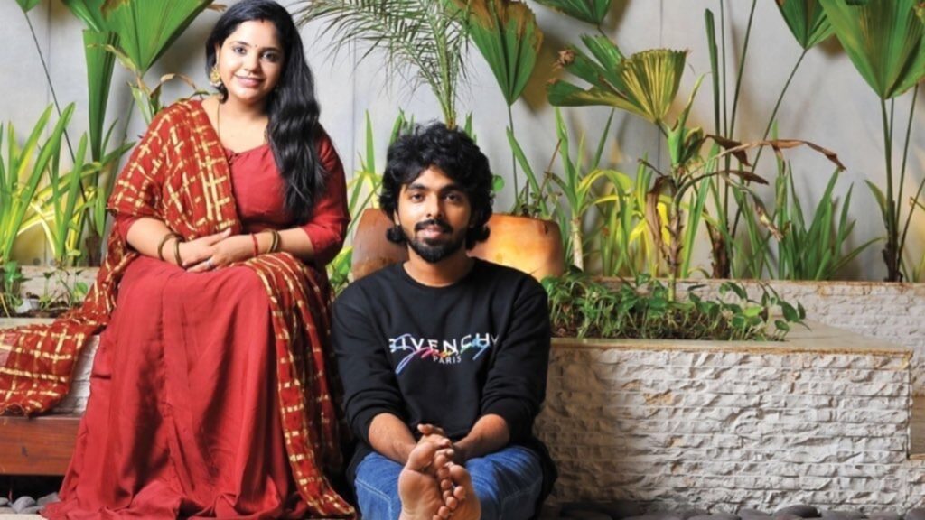 GV Prakash Kumar, Saindhavi arrive and leave together after filing for mutual divorce. Watch