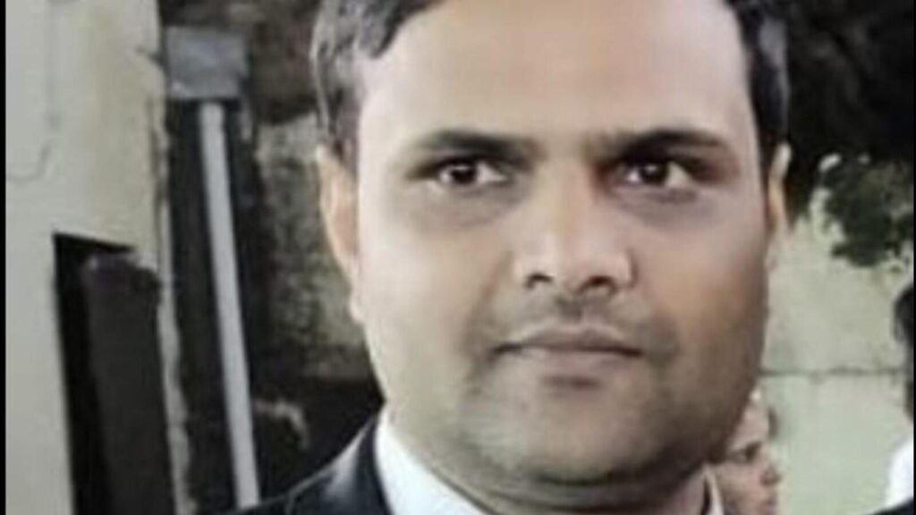 Ghaziabad: Hitmen shoot man, hold his wife, sister hostage