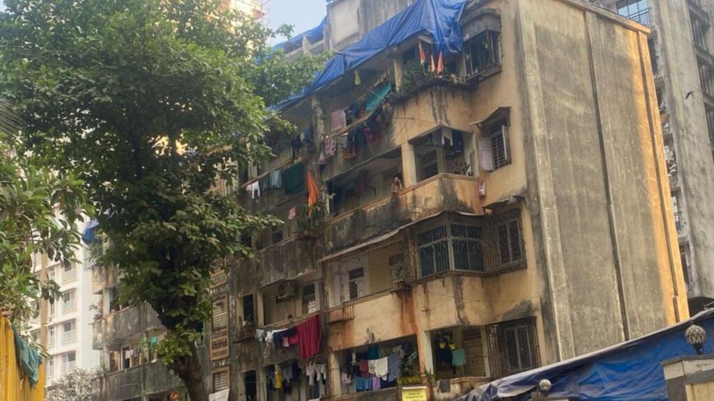 Govt promises to relocate AAI’s transmission towers, 400 Andheri buildings to benefit | Mumbai news