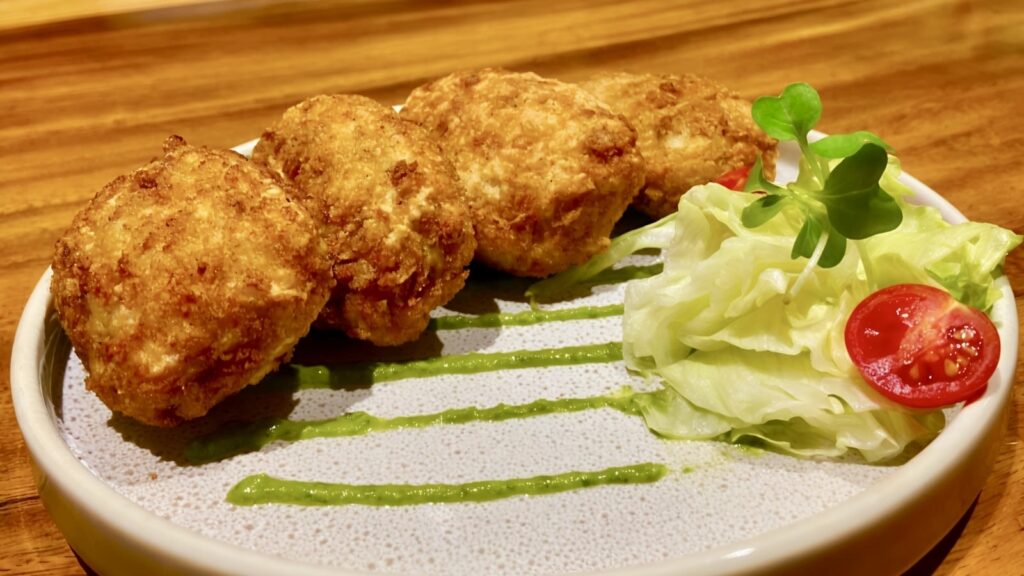 Have an Eid party tonight? Whip up these sesame-encrusted chicken and cheese cutlets today