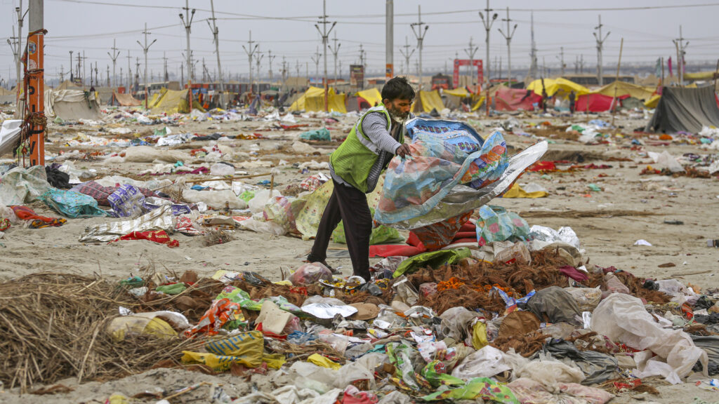 How does the Maha Kumbh ground in Prayagraj look after the Mela | Photos