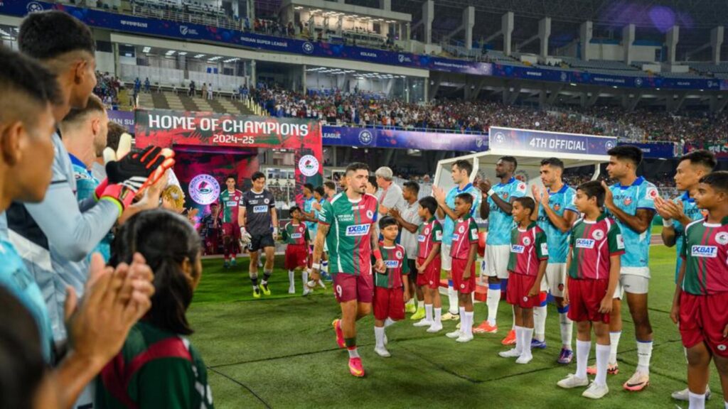 ISL: Mohun Bagan down Goa 2-0 in feisty tie to finish league with a flourish | Football News