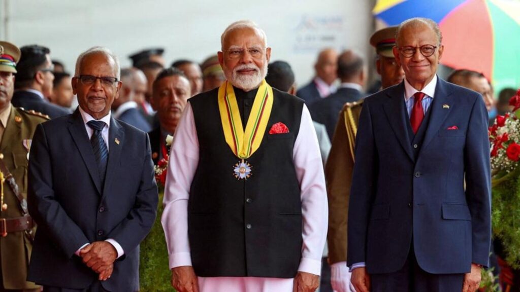 India, Mauritius ink slew of pacts, upgrade def ties | Latest News India