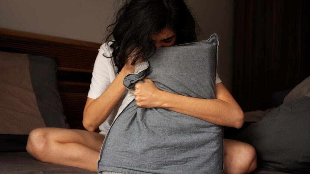 Indians have a big sleep crisis: Survey shows how sleep is being delayed for late night scrolls and binge watch | Health