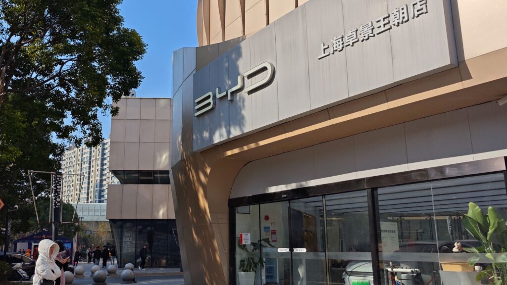 Is BYD’s five-minute ‘Super-E Platform’ technology feasible?