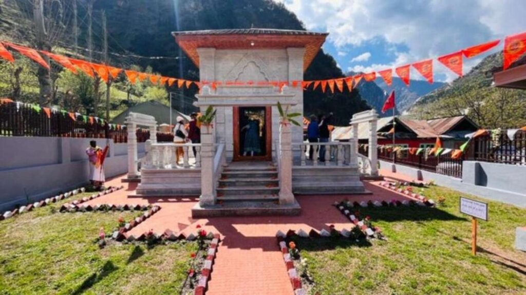 J&K govt plans to set up Yatri Niwas at Sharda Devi Temple on LoC, says CM