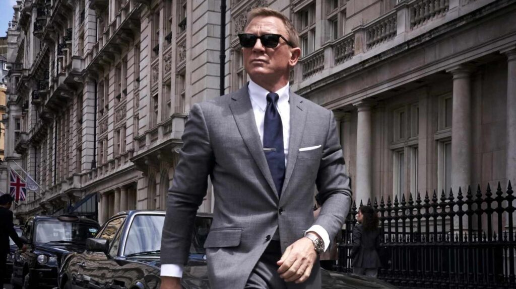 James Bond makers rubbishes rumours about changing gender, clarify that he will remain a man | Hollywood