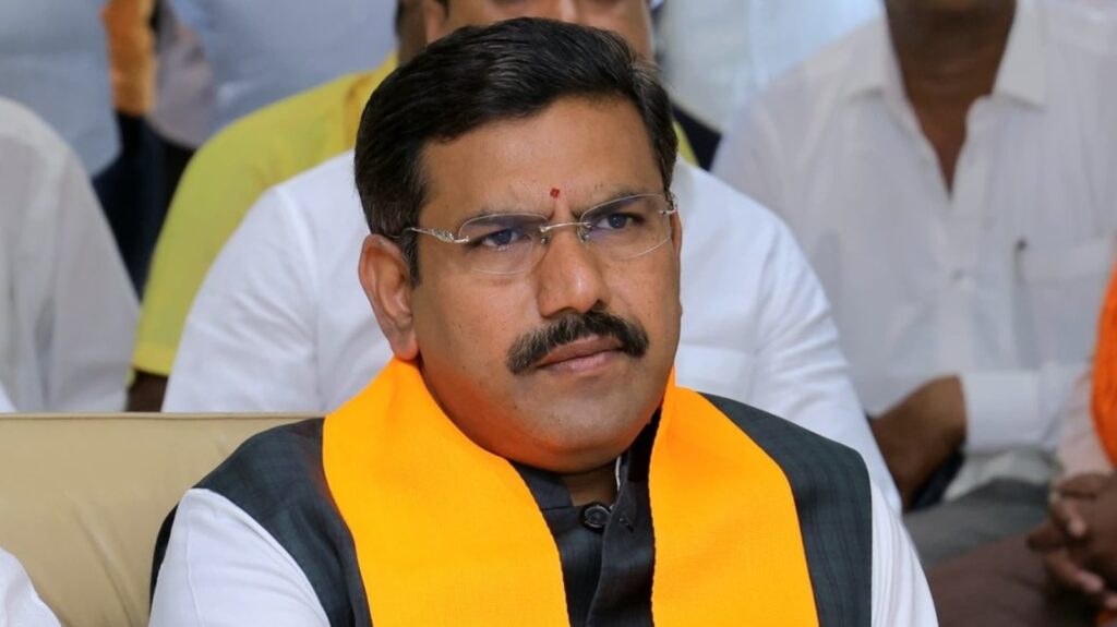 Karnataka BJP chief Vijayendra distances himself from Yatnal’s expulsion, says decision was high command’s call | Bengaluru