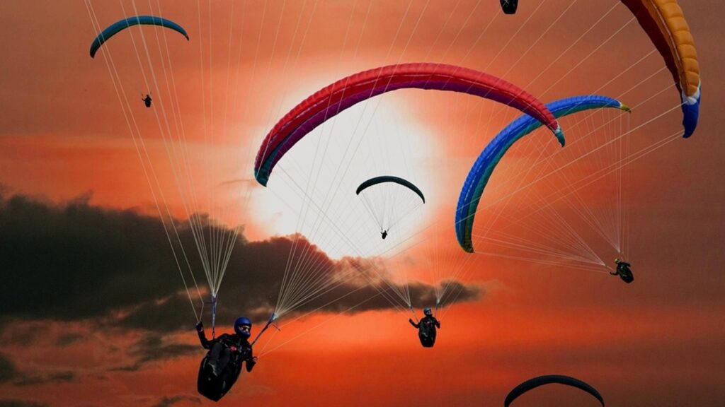 Kerala’s Paragliding Festival: Spectacular views, thrilling stunts and a ₹1.5 lakh prize woo tourists | Travel