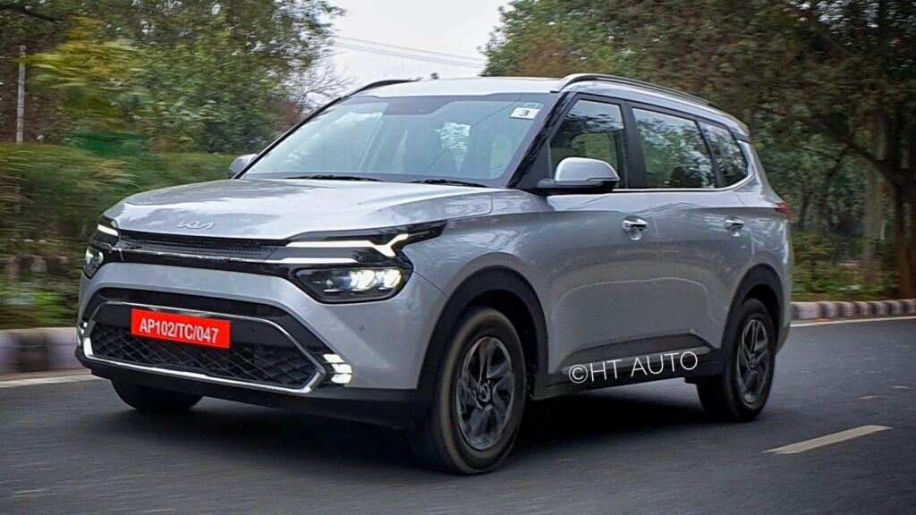 Kia Carens surpasses 2 lakh unit sales milestone in 36 months