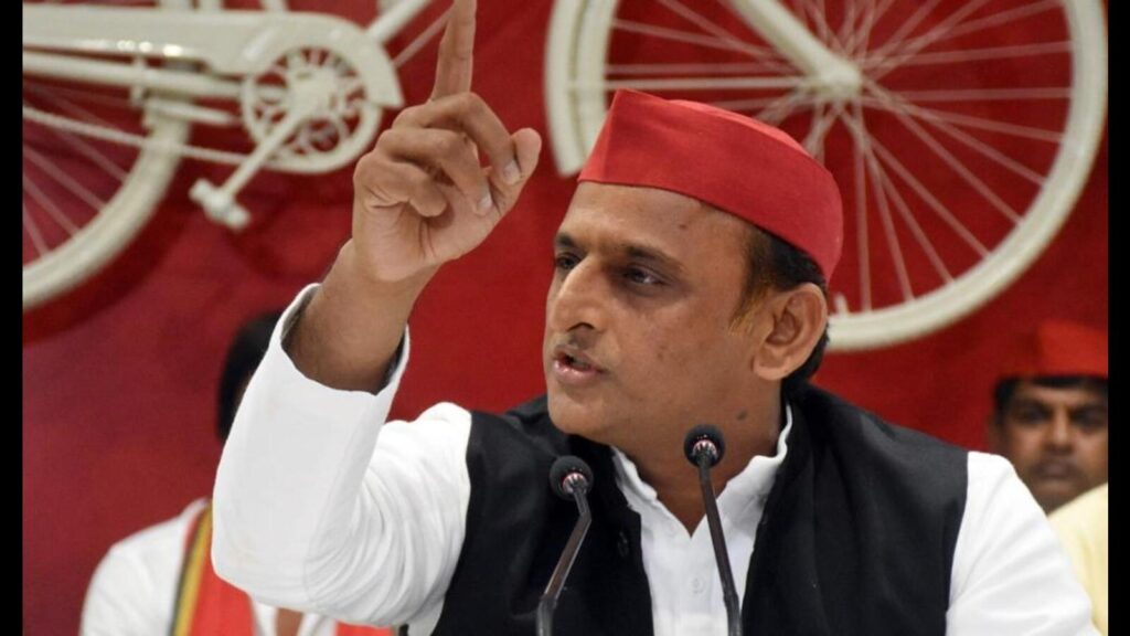 Law and order deteriorating in U.P.: Akhilesh