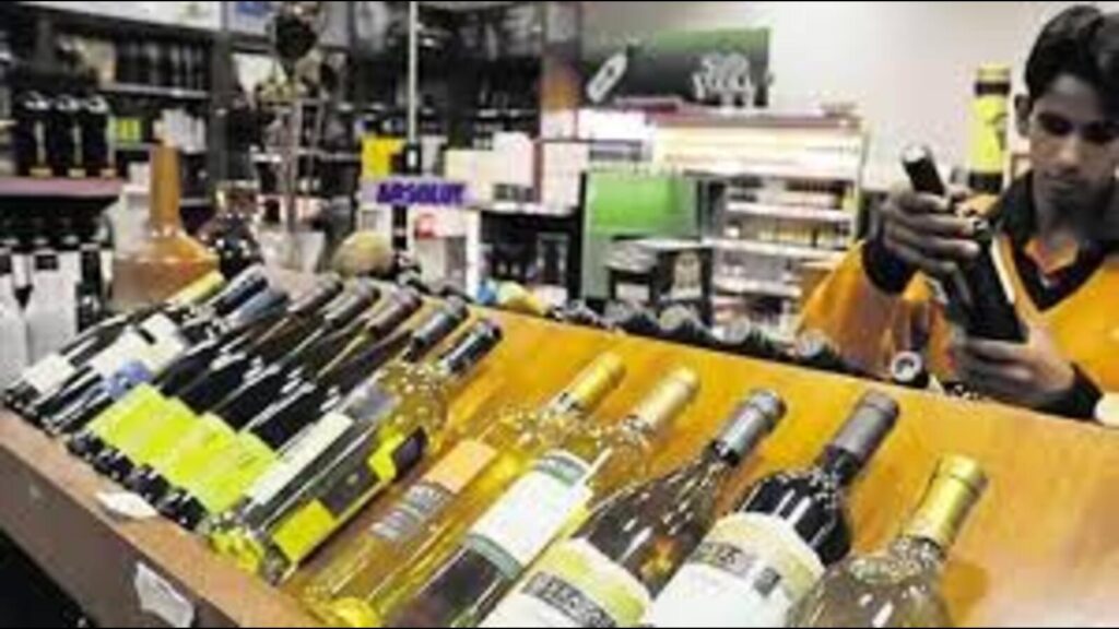 Liquor shops in UP offer bumper discounts in spirited race to clear stock