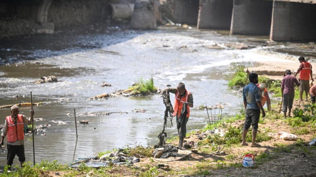 MCD to de-silt covered South Delhi drains, NGT told | Latest News Delhi