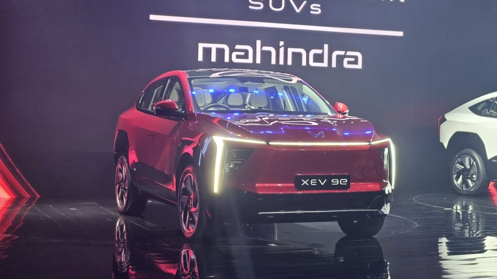 Mahindra XEV 9e Pack Three Select or Pack Three: Which variant to go for