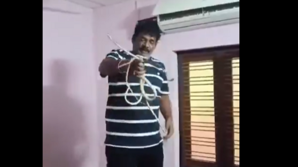 Man finds snake, hatchlings hidden inside air conditioner in Visakhapatnam. Terrifying video | Trending