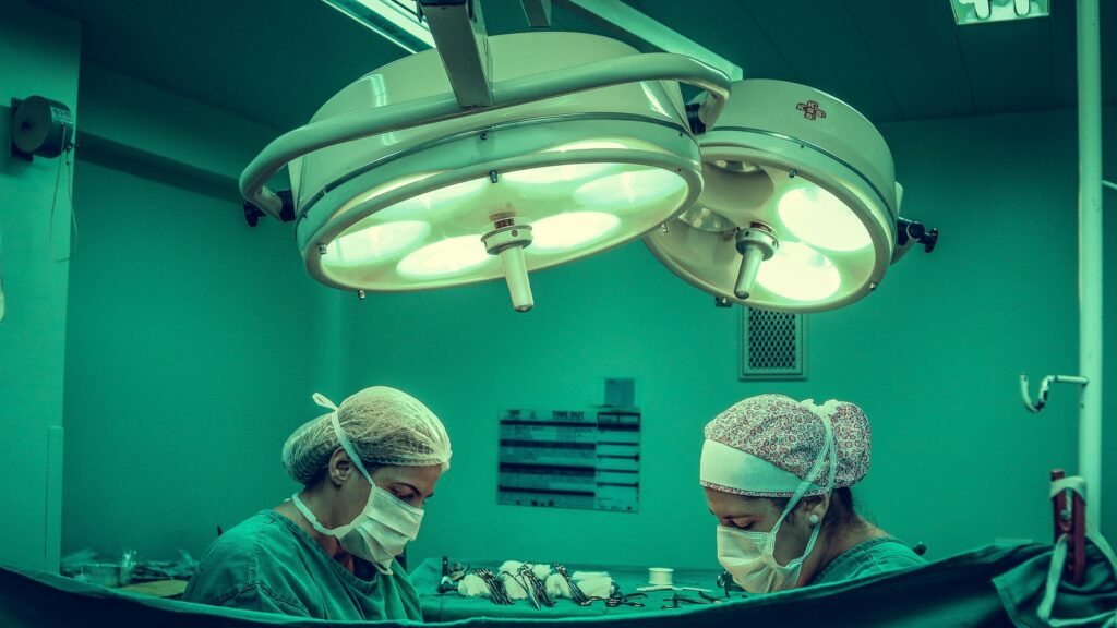 Manufacturers urge govt to revisit tariffs on medical devices | Latest News India